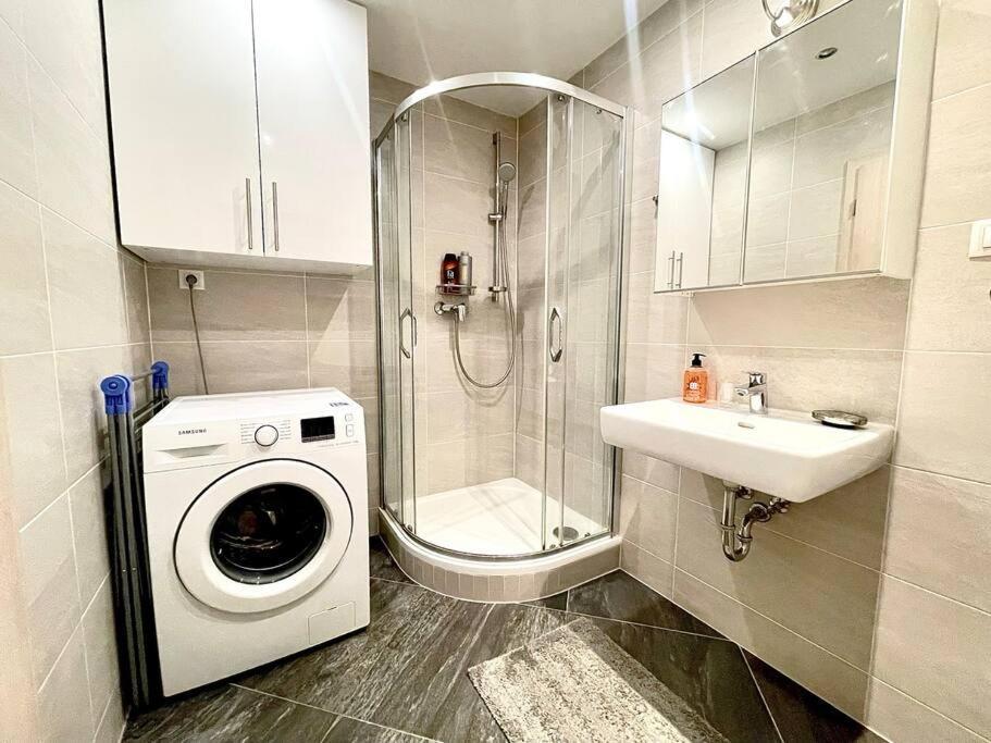 Garden Park Studio Прага Экстерьер фото