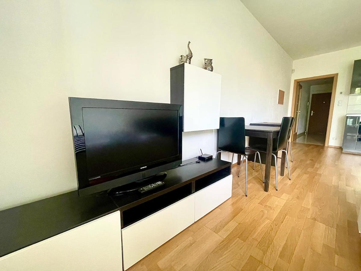 Garden Park Studio Прага Экстерьер фото